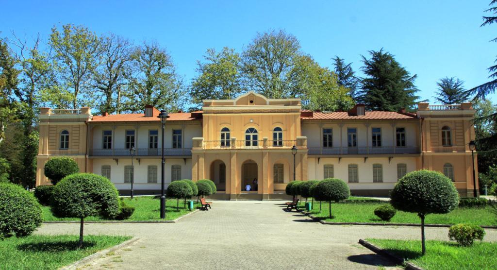 zugdidi palais dadiani