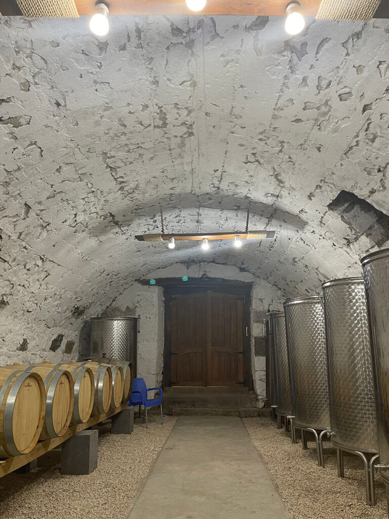 Khmelo winery