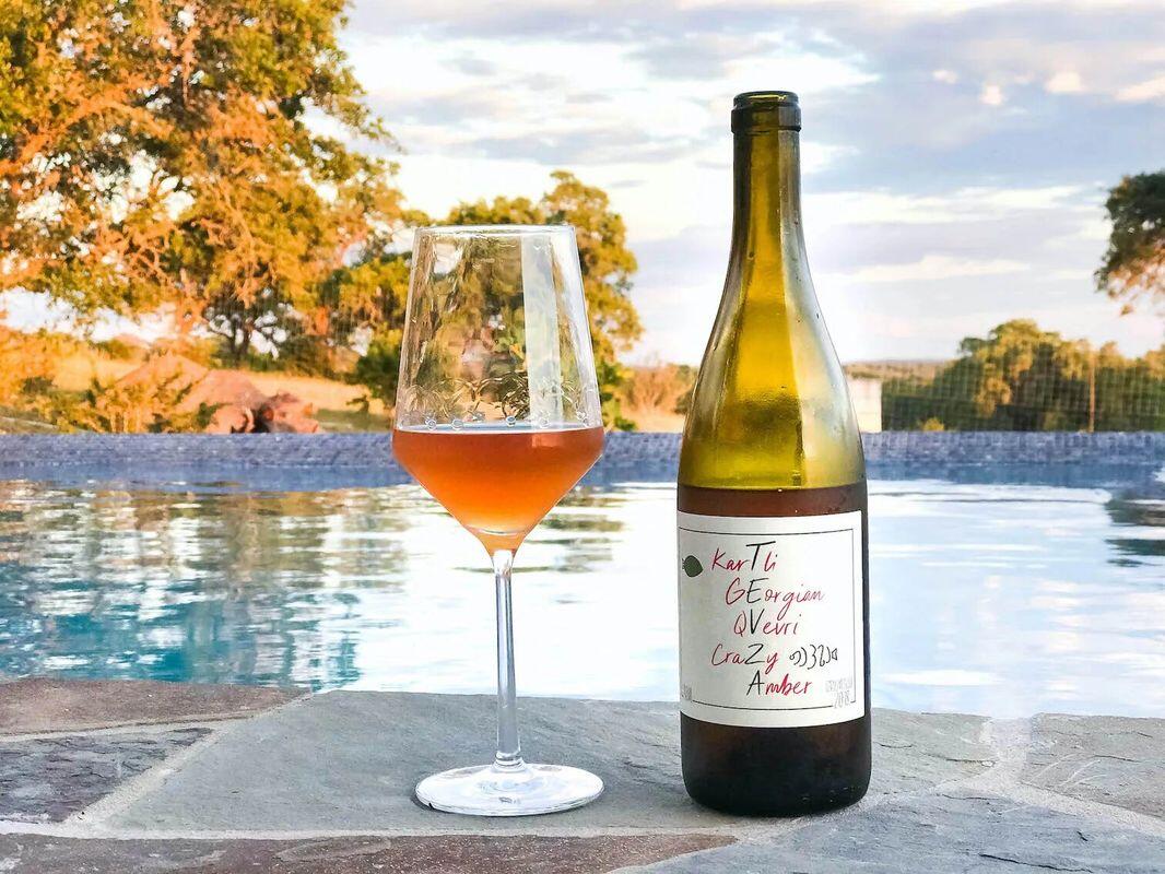 vin orange ambré