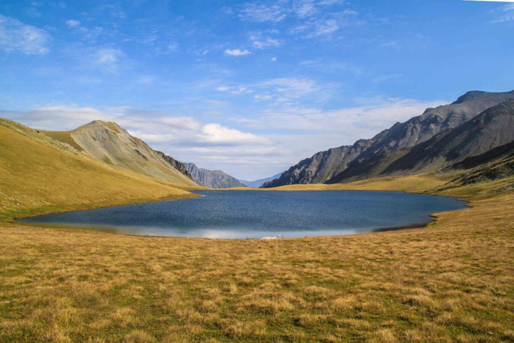 Lagodekhi black rock lake