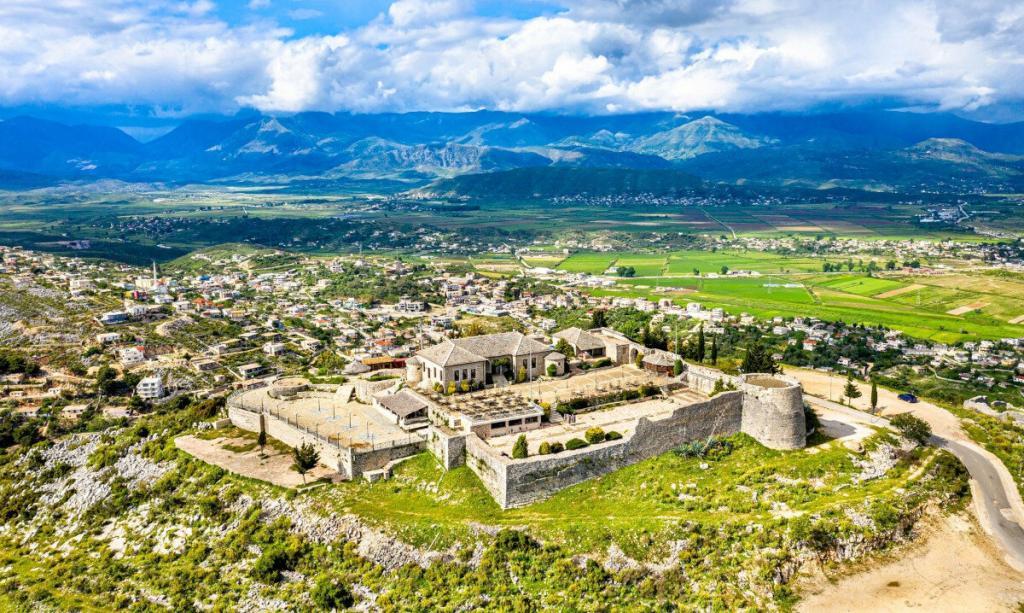 Château de Lëkurës Saranda